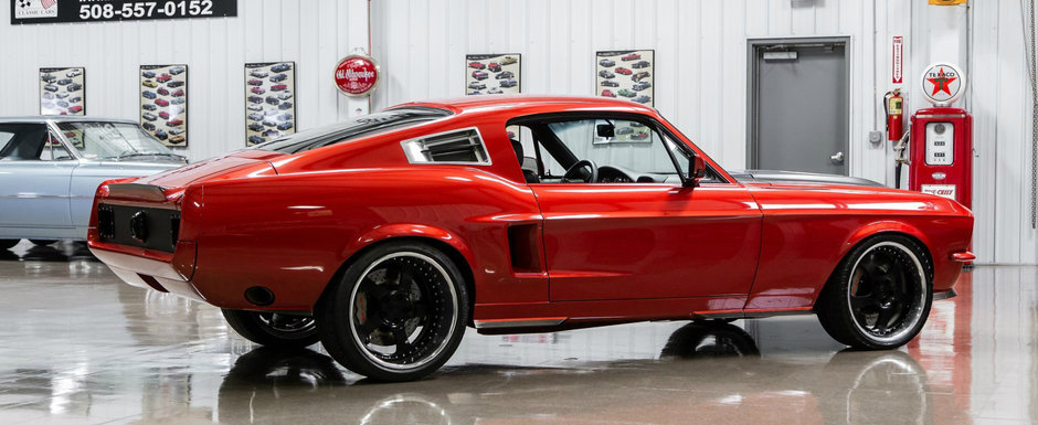 Arata ca un Mustang din '67 dar de fapt este un proiect unicat. Acum s-a vandut cu o mica avere