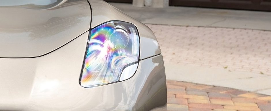 Arata ca un OZN, dar se vinde la pret de Volkswagen Golf. Poze reale Arata ca un OZN, dar se vinde la pret de Volkswagen Golf. Poze reale