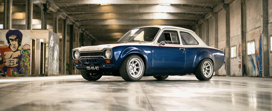 Arata de parca acum a iesit pe portile fabricii. Cu cat se vinde acest impecabil Ford Escort MK1 Arata de parca acum a iesit pe portile fabricii. Cu cat se vinde acest impecabil Ford Escort MK1