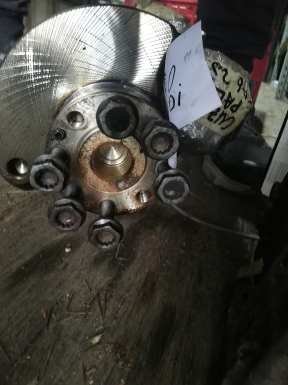 Arbore Cotit / Vibrochen Audi A6 (4B, C5) 1997 - 2005 Motorina