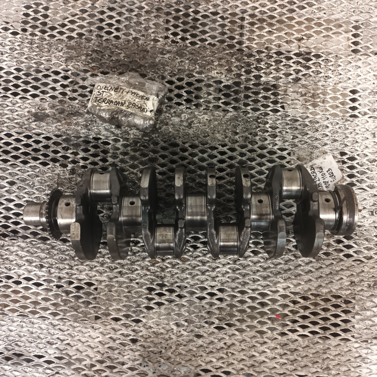 Arbore Cotit / Vibrochen Hyundai TERRACAN (HP) 2001 - 2007 Motorina 03051507
