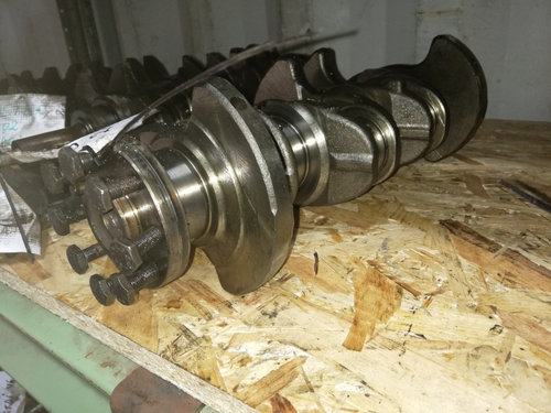 Arbore Cotit / Vibrochen Peugeot 307 2001-2008 2.0 Hdi 110 Motorina
