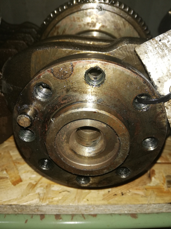 Arbore Cotit / Vibrochen Peugeot 406 1995 - 2004 Motorina