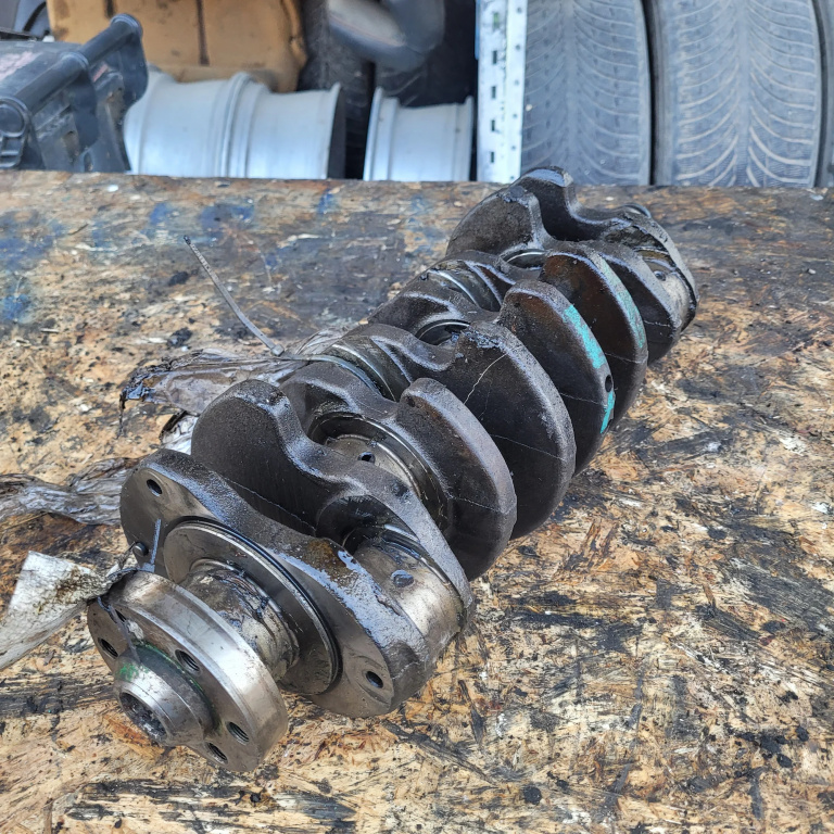 Arbore Cotit / Vibrochen Vw Passat B5, B5.5 1996-2005 1.9 Tdi Awx Motorina
