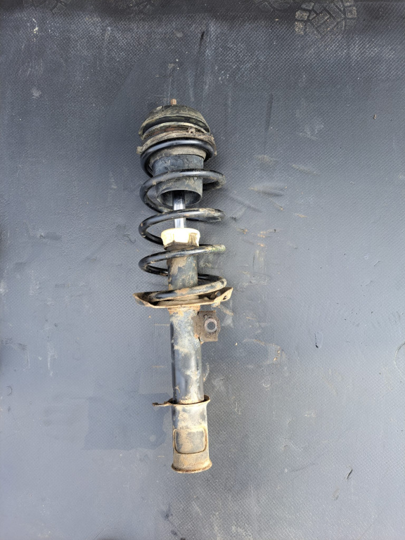 Arc amortizor fata dreapta Opel Combo 1.3 CDTI 16v - COD 22243724 13191020