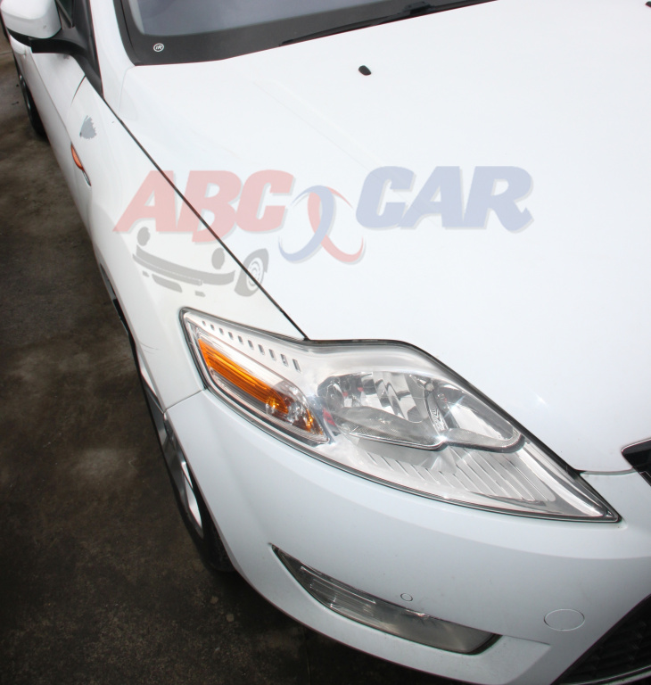 Arc dreapta fata Ford Mondeo 4 Hatchback 1.8 TDCI 2007-2010
