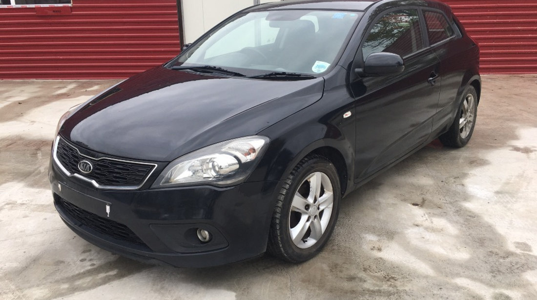 Arc dreapta fata Kia Ceed 1.6 CRDI an fab. 2006 - 2012