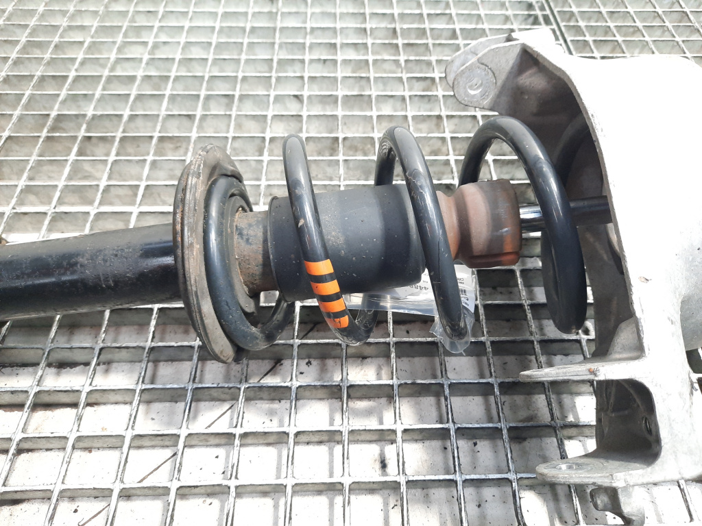 Arc fata, Audi A4 (8K2, B8) [Fabr 2008-2015] 2.0 tdi (id:448880)