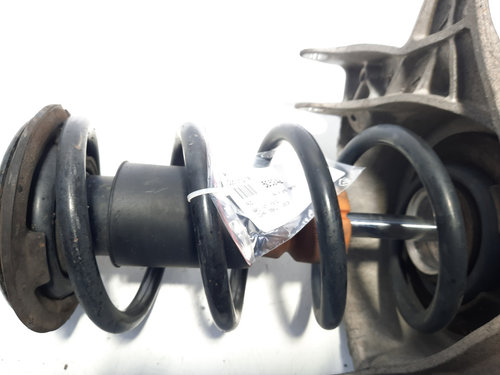Arc fata, Audi A4 Avant (8K5, B8) 1.8 TFSI, CDHA (id:505242)