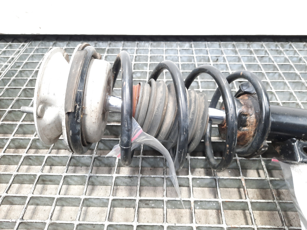 Arc fata, Bmw 1 (E81, E87) 2.0 D, N47D20A (id:472998)