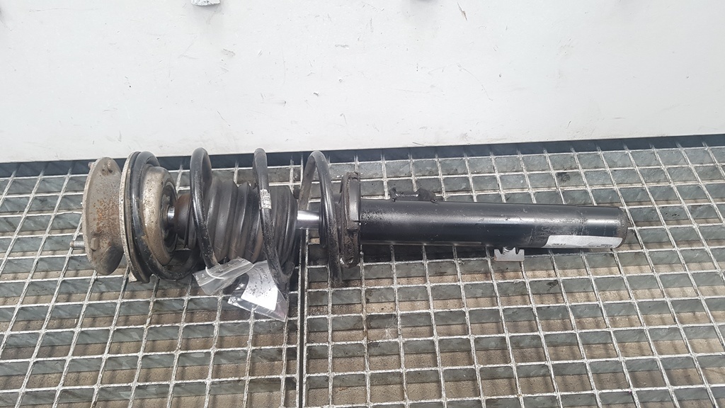 Arc fata, Bmw 3 (E90) 2.0 B (id:376977)