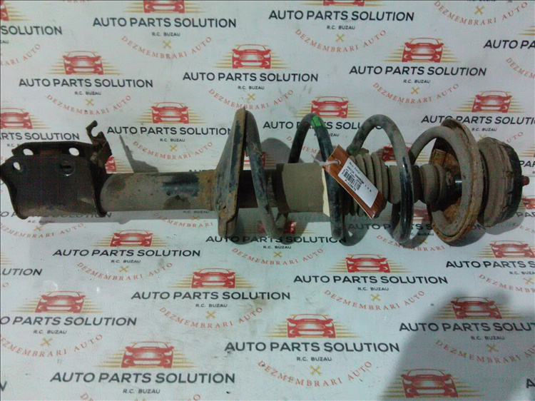 Arc fata DACIA SANDERO 1.4 B an fabr.2010
