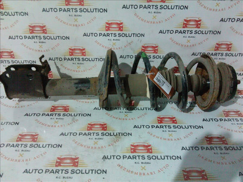 Arc fata DACIA SANDERO 1.4 B an fabr.2010