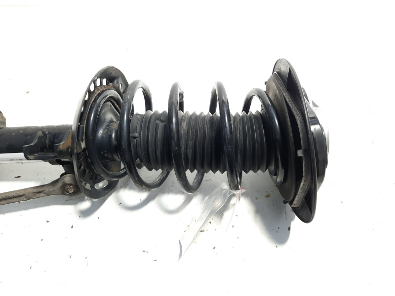 Arc fata, Mercedes Clasa E (W212) (id:578142)