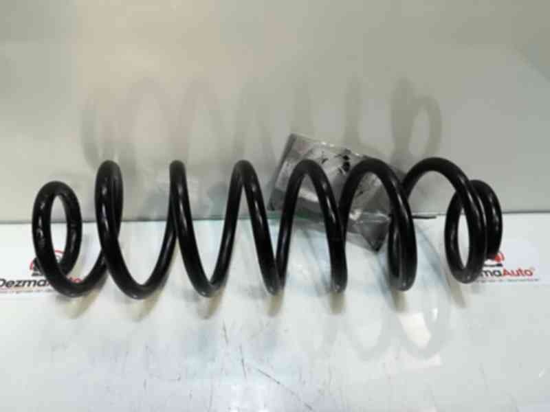 Arc spate, Volkswagen Golf 5 Variant (1K5), (id:329179)