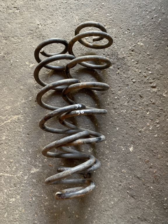 Arc spate Volkswagen VW Bora [1998 - 2005] Sedan 1.9 TDI MT (150 hp) (1J2)
