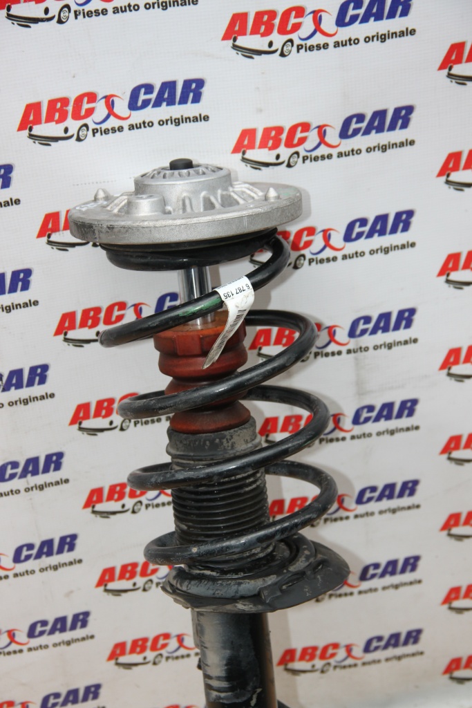 Arc stanga fata BMW X3 F25 XDrive 2.0 D model 2016