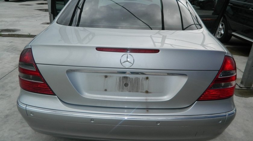 Arcuri stanga-dreapta spate Mercedes E270 CDI model 2005