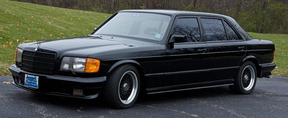 Are 33 de ani dar este mai LIMUZINA decat multe din ziua de azi. Cat costa acest Mercedes tunat de BRABUS Are 33 de ani dar este mai LIMUZINA decat multe din ziua de azi. Cat costa acest Mercedes tunat de BRABUS