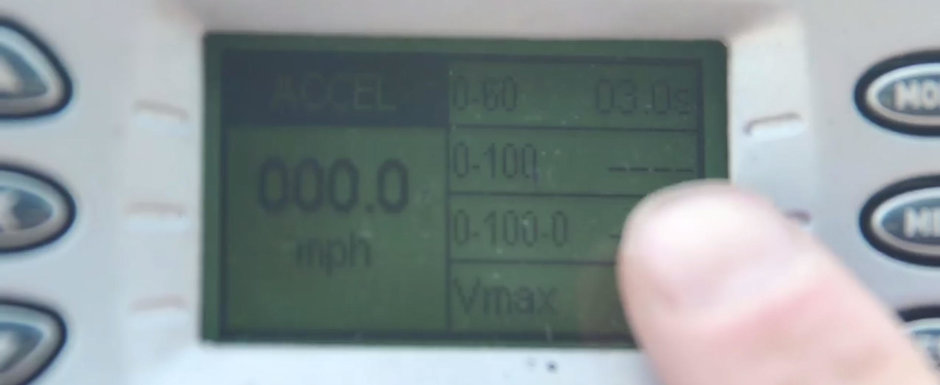 Are doar 450 de CAI sub capota, insa face suta in numai TREI secunde. VIDEO ca sa te convingi si singur Are doar 450 de CAI sub capota, insa face suta in numai TREI secunde. VIDEO ca sa te convingi si singur