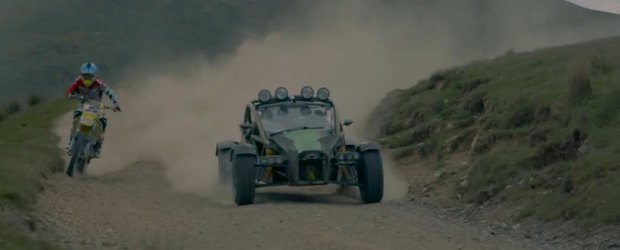 Ariel Nomad se ia la intrecere cu un Suzuki RMZ-450: cine castiga batalia in off-road?