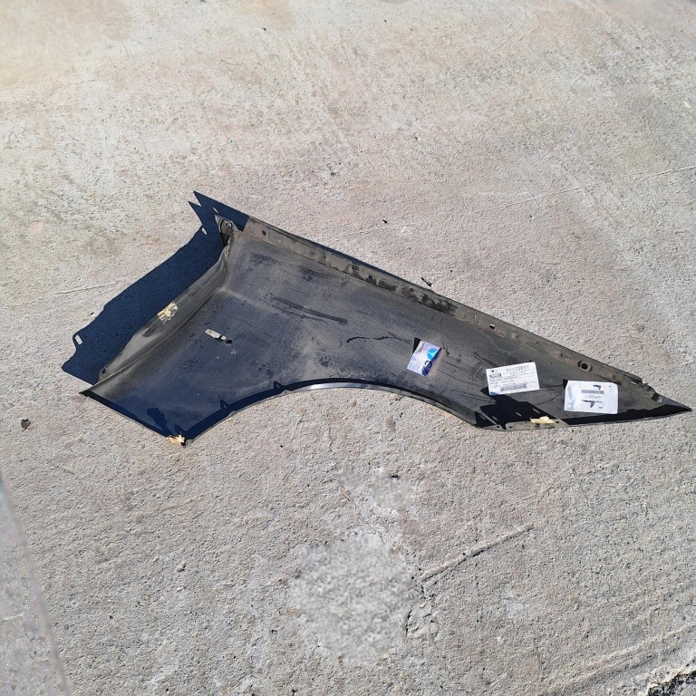 Aripa Bmw 3 (E90, E91, E93, E92) 2005-2013 Negru Fata Stanga Ro5638825, J1317561994, 679032 Oran