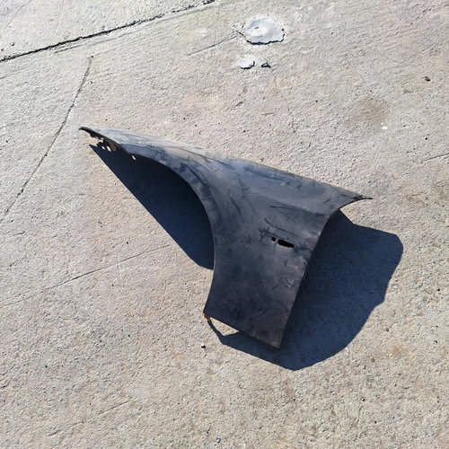 Aripa Bmw 3 (E90, E91, E93, E92) 2005-2013 Negru Fata Stanga Ro5638825, J1317561994, 679032 Oran