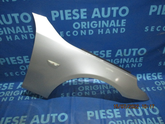 Aripa BMW E60 2004