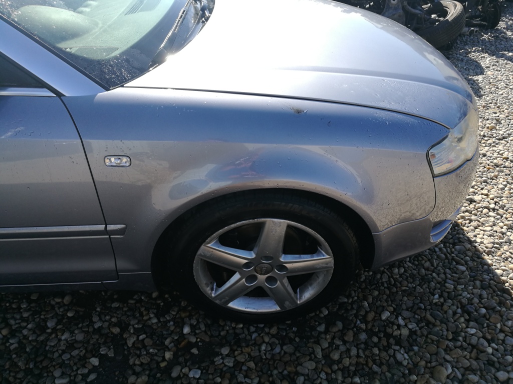 Aripa dreapta Audi a4 b7 cabrio
