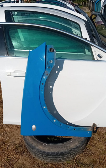 Aripa dreapta fara anexe Opel Corsa C [2000 - 2003]