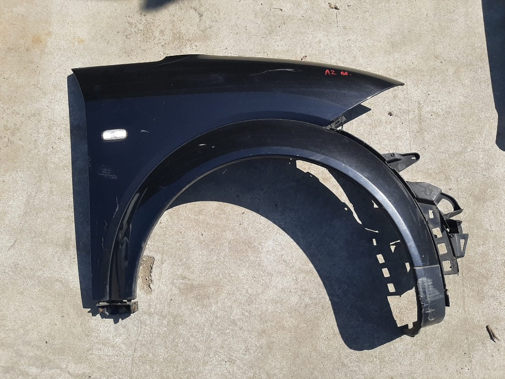 Aripa dreapta fata audi a2