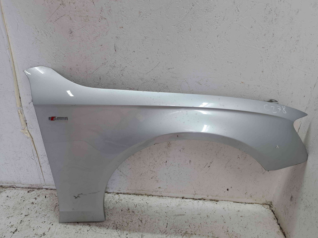 Aripa dreapta fata Audi A4 (8K5, B8) Avant [Fabr 2008-2015] LX7W