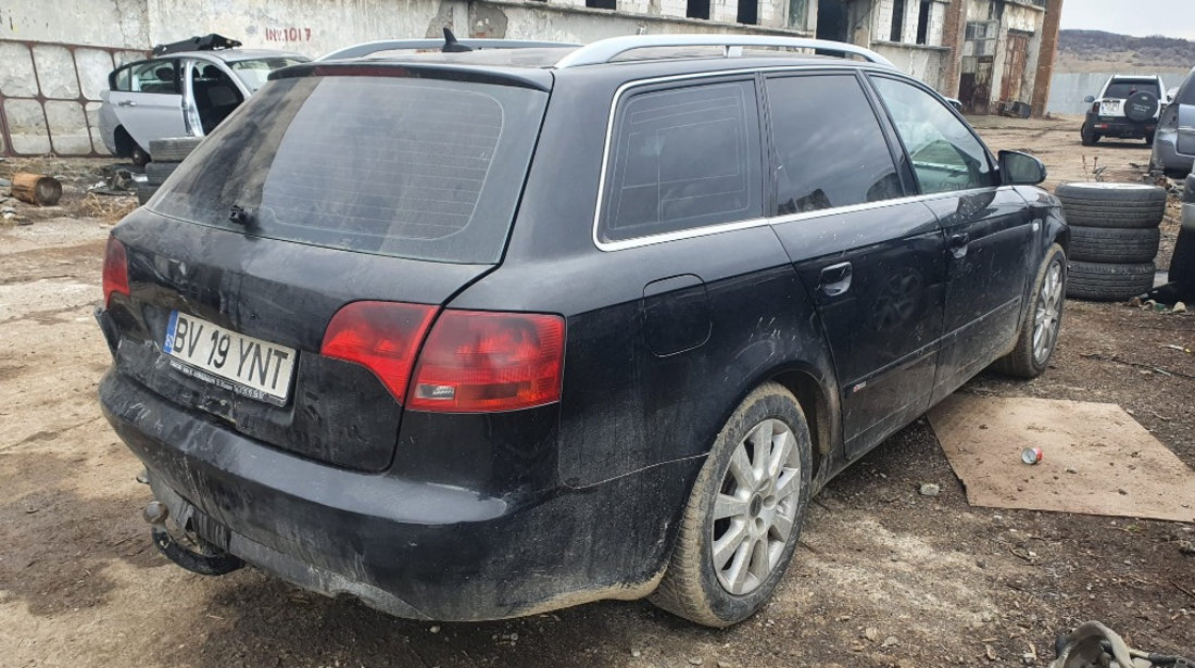 Aripa dreapta fata Audi A4 B7 2006 break s-line 2.5 tdi BDG