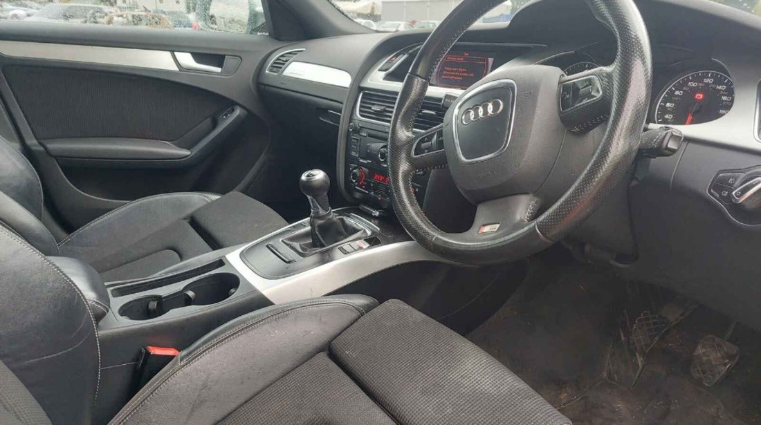 Aripa dreapta fata Audi A4 B8 2009 AVANT QUATTRO CAHA 2.0 TDI 170Hp