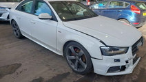 Aripa dreapta fata Audi A4 B8 2013 SEDAN 2.0 IDT C...