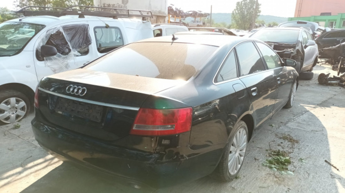 Aripa dreapta fata Audi A6 C6 2006 berlina 3.0