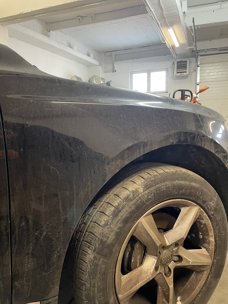 Aripa Dreapta Fata Audi Q5 2.0 Motorina 2013