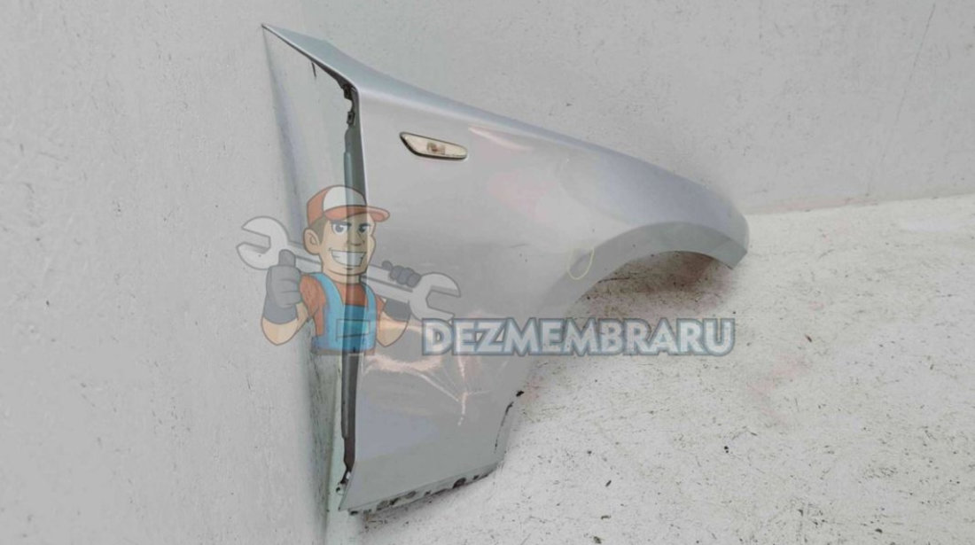 Aripa dreapta fata Bmw 1 (E81, E87) [Fabr 2004-2010] TITANSILBER METAL