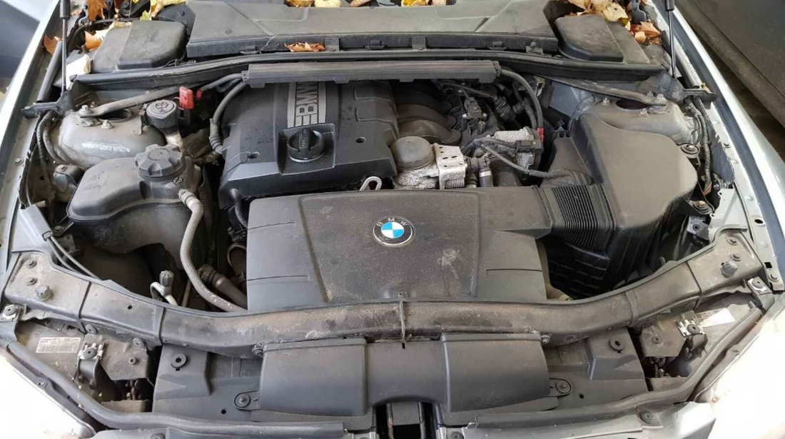 Aripa dreapta fata BMW E90 2011 SEDAN 2.0 i N43B20A