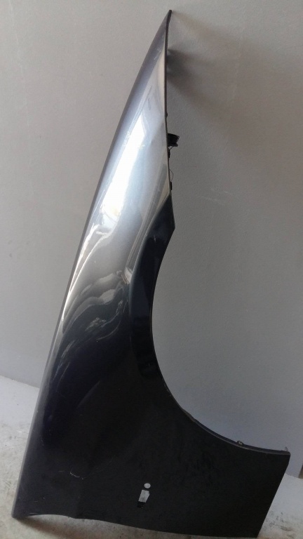Aripa dreapta fata bmw e90 320 d