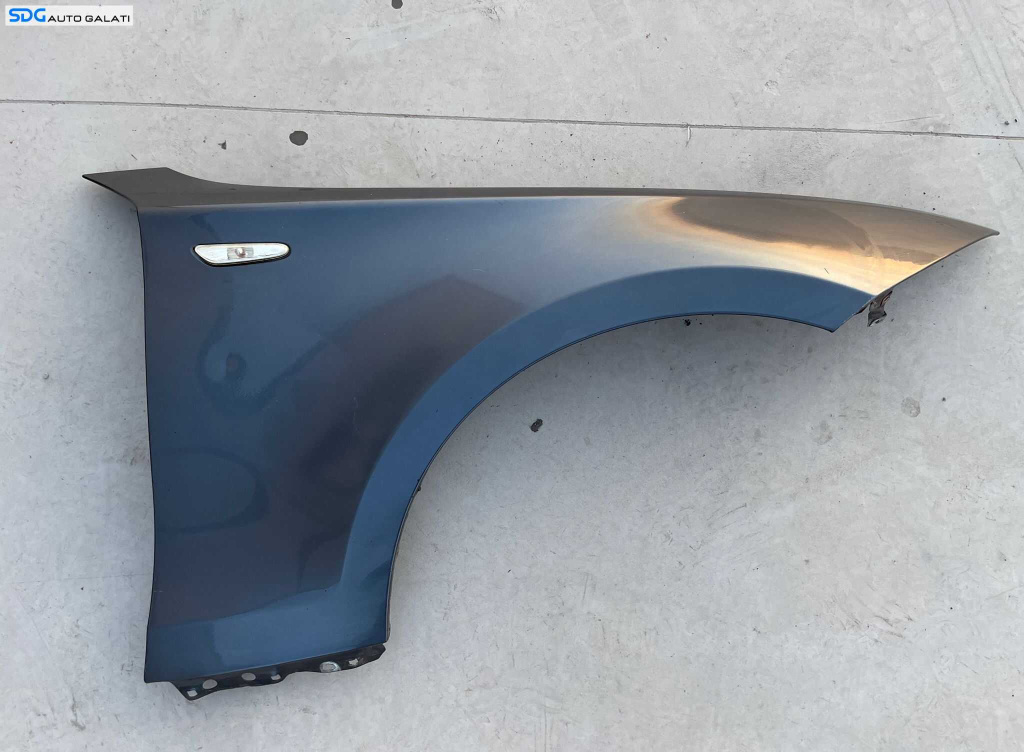 Aripa Dreapta Fata BMW Seria 1 E81 E82 E87 E88 2004 - 2013 [Z0186]