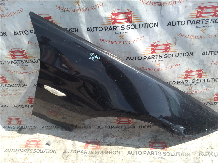 Aripa dreapta fata BMW SERIA 3 E 90