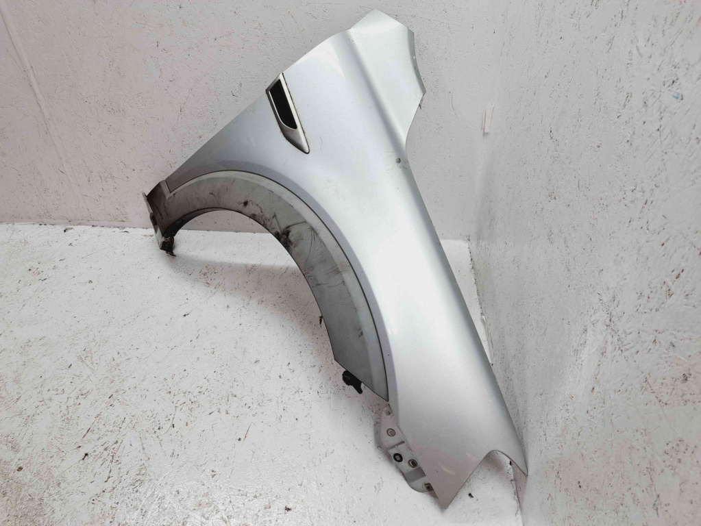 Aripa dreapta fata Chevrolet Captiva (T100) [Fabr 2006-2018] OEM