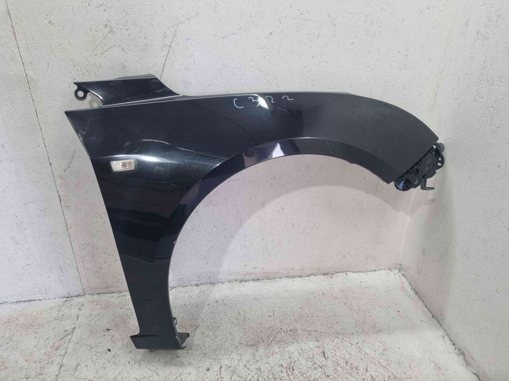 Aripa dreapta fata Chevrolet Cruze (J300) [Fabr 2010-2016] NEGRU