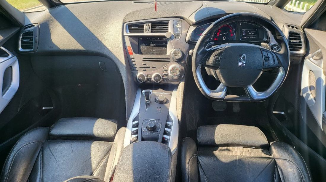 Aripa dreapta fata Citroen DS5 2012 Hybrid 2.0 hdi