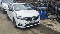 Aripa dreapta fata Dacia Logan 3 2022 berlina 1.0 ...