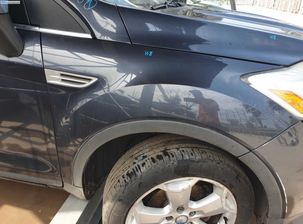 Aripa Dreapta Fata FARA Bandou Ford Kuga 1 2008 - 2013 Culoare H8 [K6542]