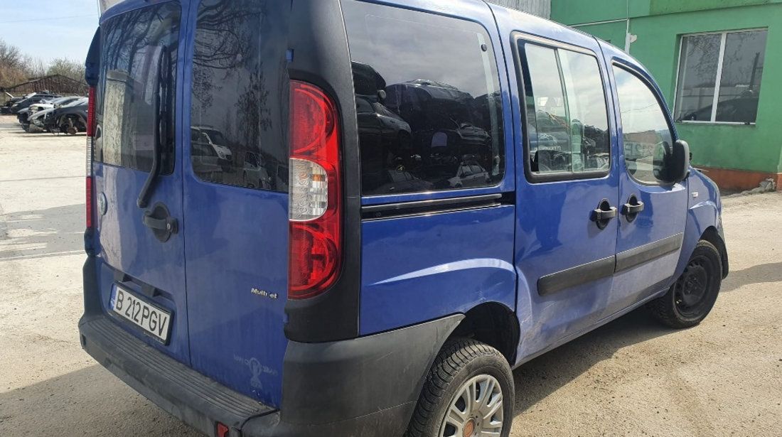 Aripa dreapta fata Fiat Doblo 2006 5 locuri 1.3 d