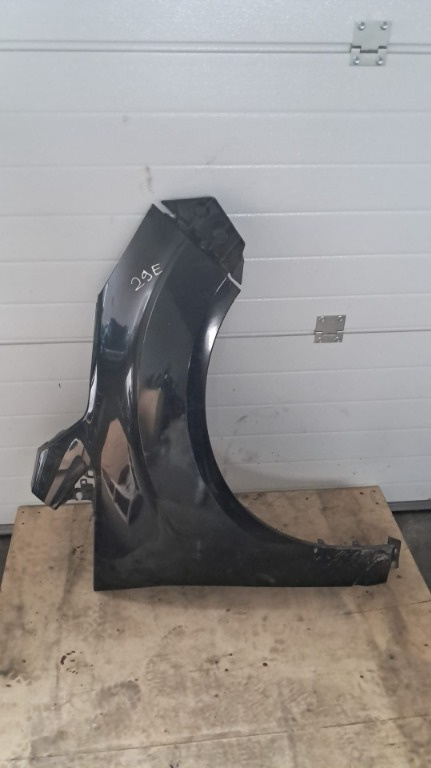 Aripa dreapta fata Ford C-Max 2 an 2013