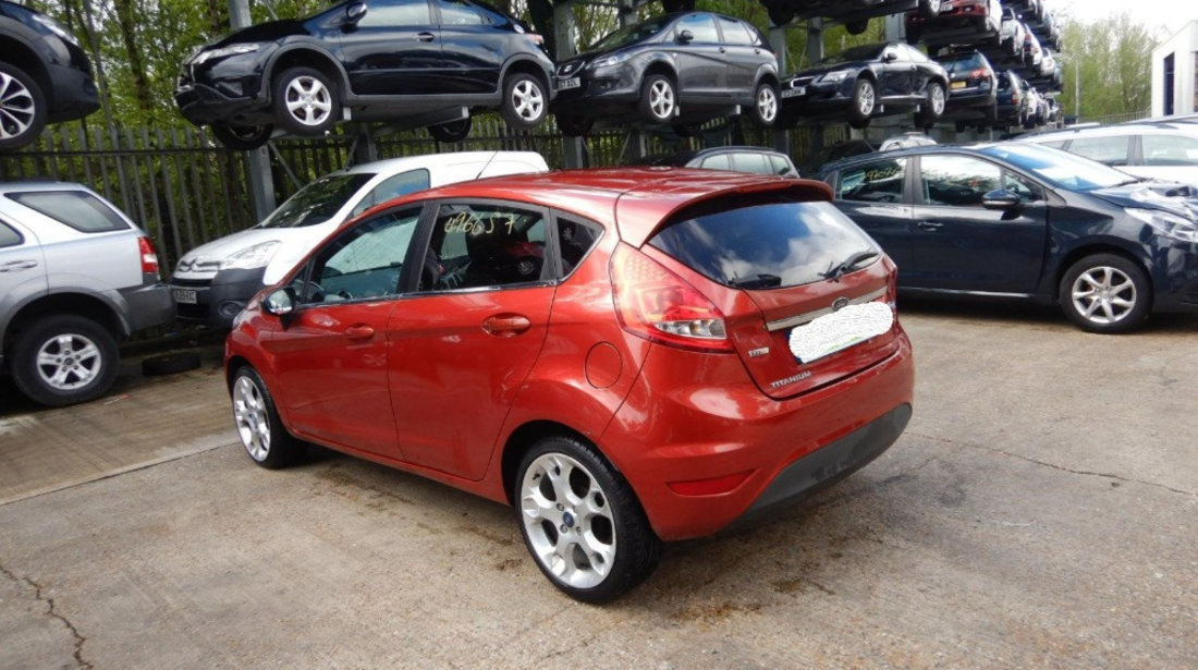 Aripa dreapta fata Ford Fiesta 6 2008 HATCHBACK 1.6 TDCI 90ps